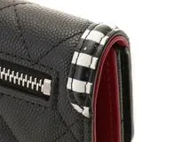 CHANEL　シャネル　CCフィリグリー　コンパクトウォレット　ブラック/ホワイト/SV キャビア　【471】IK