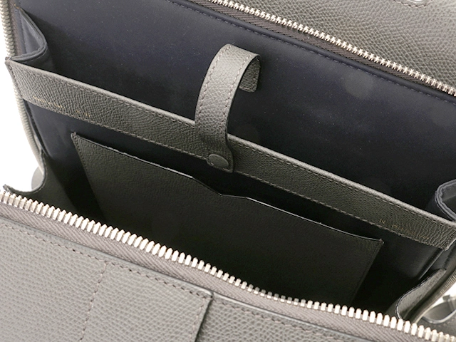 Valextra　ヴァレクストラ　バックパック　V-Line Backpack/Vラインバックパック　カーフ　セメントグレー　MBVL0041010LRL99GM　【472】AH