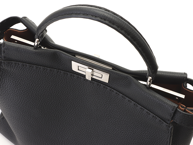 FENDI フェンディ ピーカブー ラージ セレリア 8BN210Q0J ブラック