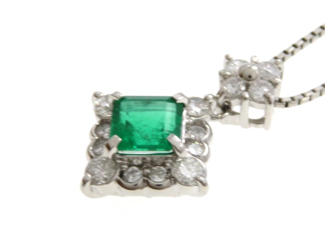 ノンブランドジュエリー ネックレス エメラルド 0.8カラット