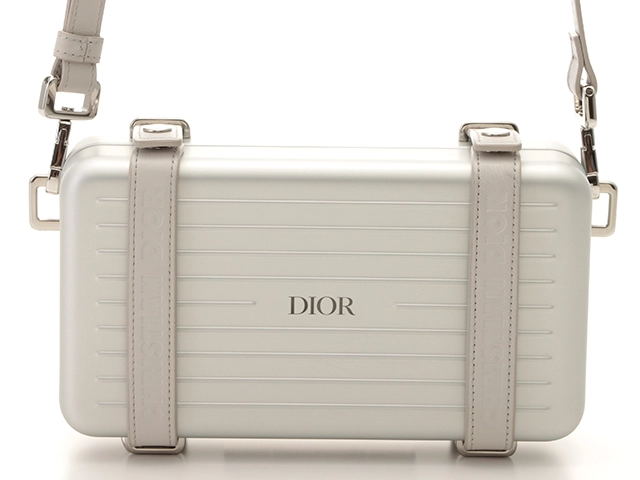 マグネットボタンホック式Christian Dior クリスチャンディオール クラッチショルダーバック