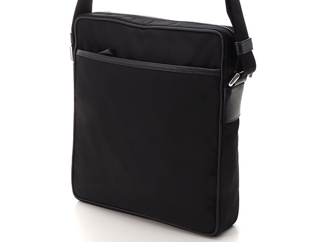 ✨大人気　プラダ　PRADA ショルダーバッグ　ナイロン　三角プレート　ブラック 中古・古着通販】PRADA (プラダ) 三角ロゴプレート ナイロン
