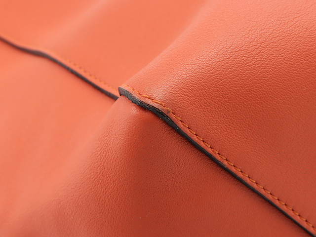 LOEWE ロエベ イーストウエストショッパー オレンジ レザー 内側