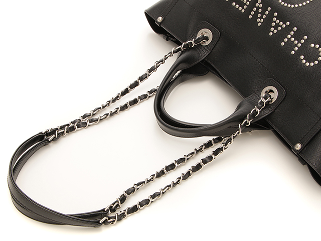 CHANEL シャネル スタッズ ドーヴィルトート ブラック キャビア CHANEL シャネル スタッズ ドーヴィルトート ブラック キャビア