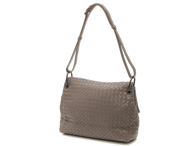 BOTTEGA VENETA ボッテガ・ヴェネタ イントレチャート