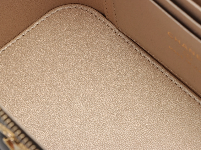 CHANEL　シャネル　マトラッセ チェーンバニティ　ブラック/GP ラムスキン　AP3104 B09785 9430　2147100476606　【437】