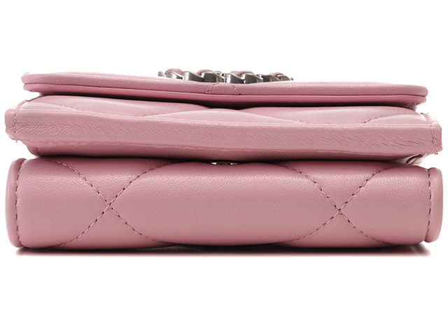 CHANEL シャネル シャネル19 スモールフラップウォレット ピンク