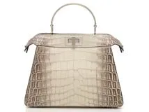 フェンディ FENDI ピーカブー アイシーユースモール ホワイト
