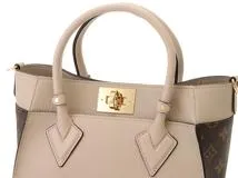 LOUIS VUITTON　ルイ・ヴィトン　オンマイサンドPM　モノグラム/カーフ　グレージュ　M57729　【436】　2147100501209