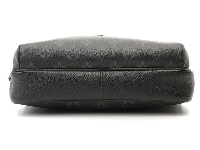 LOUIS VUITTON ルイヴィトン アウトドア・メッセンジャーPM タイガラマ