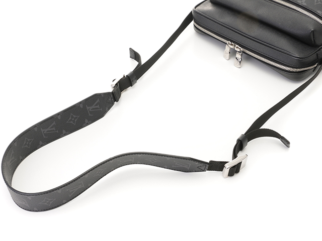 LOUIS VUITTON ルイヴィトン アウトドア・メッセンジャーPM タイガラマ