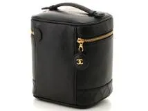 CHANEL　シャネル　ピコローレ　縦型バニティ　ブラック　メッキゴールド金具【472】YI