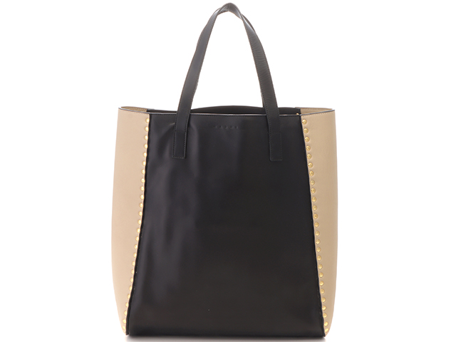 入荷中 MARNI マルニ スタッズバイカラー トートバッグ ブラック バッグ