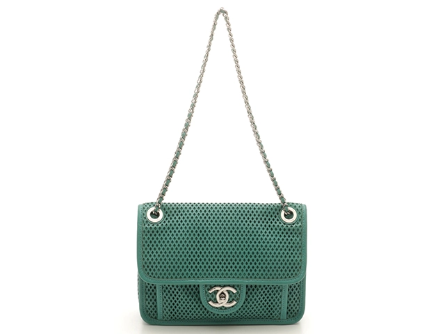 CHANEL チェーンショルダー バッグ パンチング シャネル フレンチリビエラ パンチングレザー チェーン