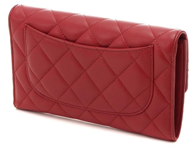 CHANEL　シャネル　マトラッセ　三つ折り長財布　レッド　ラムスキン　【431】