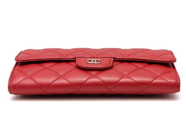 CHANEL　シャネル　マトラッセ　三つ折り長財布　レッド　ラムスキン　【431】