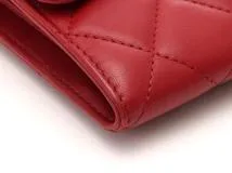 CHANEL　シャネル　マトラッセ　三つ折り長財布　レッド　ラムスキン　【431】