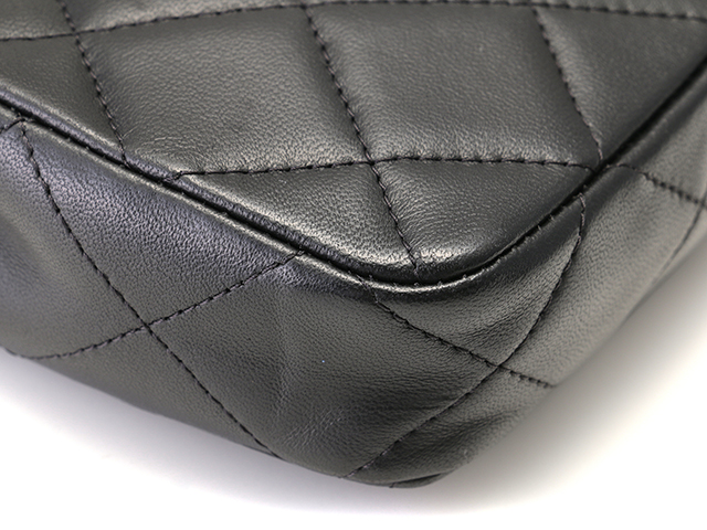 CHANEL シャネル マトラッセ ミニポシェット チェーンショルダー