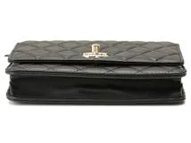 CHANEL　シャネル　トレンディCC　A80982　マトラッセ　チェーンウォレット ブラック　ゴールド金具　ラムスキン【432】2147100560367