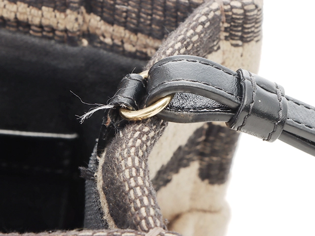 CELINE　セリーヌ　トリオンフ　カバタイス　スモール　ベージュ/ブラック　キャンバス/カーフ　【472】　Y