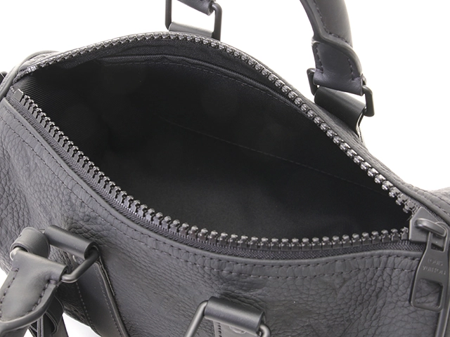 LOUIS VUITTON　ルイヴィトン　バッグ　キーポル・バンドリエール２５　トリヨンレザー　ノワール　M20900　2147100560930　【437】