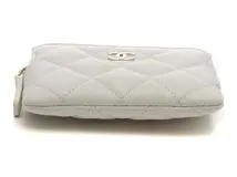 CHANEL シャネル マトラッセ ジップコインパース ホワイト／GP