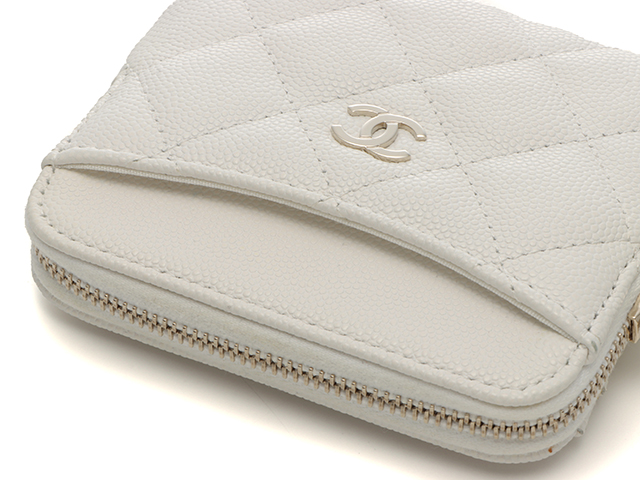 ★さわやかホワイト【 CHANEL 】ジップ コインパース ☆さわやかホワイト【 CHANEL 】ジップ コインパース コイン