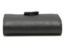 PRADA プラダ タブ 二つ折財布 ブラック サフィアーノ 2MO008 2147100562941 【432】
