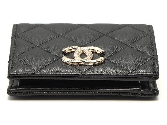 【大人気☆】CHANEL マトラッセウォレット シャネル CHANEL 二つ折り財布 マトラッセ コンパクトウォレット