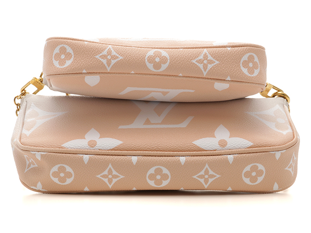 LOUIS VUITTON ルイヴィトン ミュルティ・ポシェット・アクセソワール