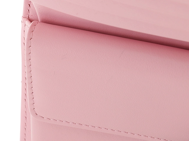 CHANEL　シャネル　ココマーク　二つ折財布　ピンク/GP キャビア　【471】IK