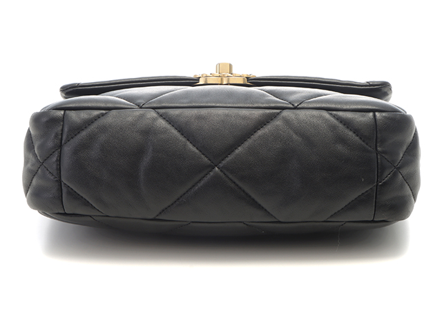 CHANEL シャネル ショルダーバッグ CHANEL 19 ハンドバッグ シャイニー