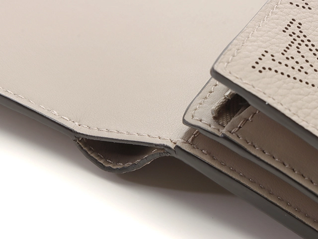 LOUIS VUITTON　ルイ・ヴィトン　ポルトフォイユ・イリスコンパクト　マヒナ　ガレ　M62542　二つ折り財布【207】2147100581621