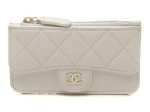 CHANEL　シャネル　マトラッセ　クラシックカードホルダー　ホワイト/ＧＰ　キャビアスキン　AP2570　2147100581997　【200】