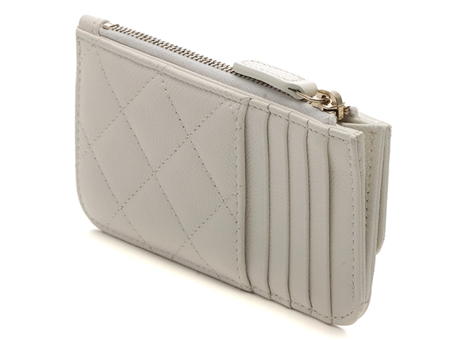 CHANEL　シャネル　マトラッセ　クラシックカードホルダー　ホワイト/ＧＰ　キャビアスキン　AP2570　2147100581997　【200】