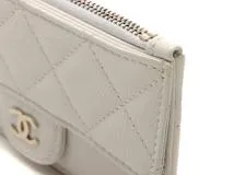 CHANEL　シャネル　マトラッセ　クラシックカードホルダー　ホワイト/ＧＰ　キャビアスキン　AP2570　2147100581997　【200】