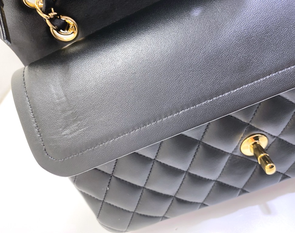 CHANEL　シャネル　マトラッセWフラップチェーンショルダーバッグ　ブラック/GP（ゴールド金具）　ラムスキン　A01112　Y01295　 94305　2147200382340　【460】