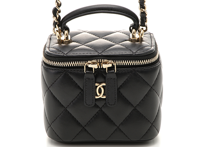 CHANEL シャネル マトラッセ ブラック スモールバニティケース
