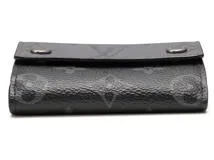 Louis Vuitton　ルイヴィトン　ディスカバリー・コンパクトウォレット　モノグラム・エクリプスリバース　M45417　【471】Ｙ