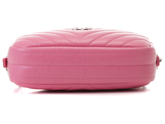 CHANEL シャネル Vステッチ カメラバッグ ピンク SV キャビア CHANEL シャネル Vステッチ カメラバッグ ピンク SV キャビア