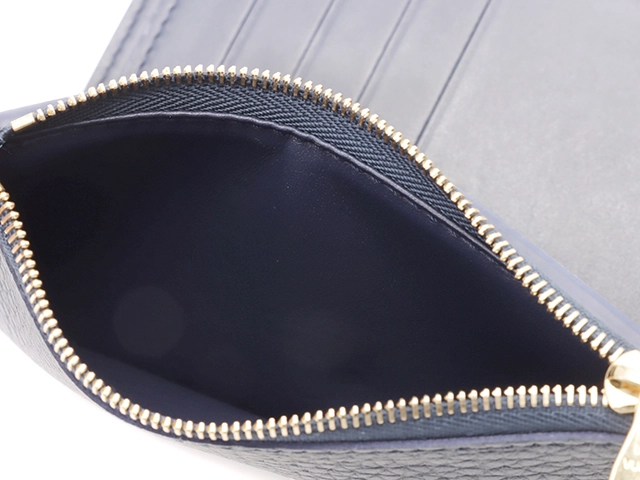 LOUIS VUITTON 　ルイ・ヴィトン　ポルトフォイユカプシーヌコンパクト　トリヨンレザー　ミッドナイトブル　M81674　三つ折り財布【431】2147200475912