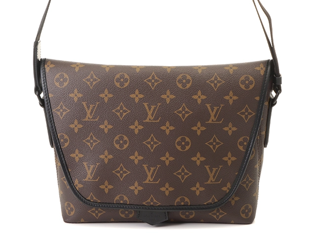 LOUIS VUITTON ルイヴィトン ショルダーバッグ マグネティック・メッセンジャー モノグラム・マカサー M45557【473】