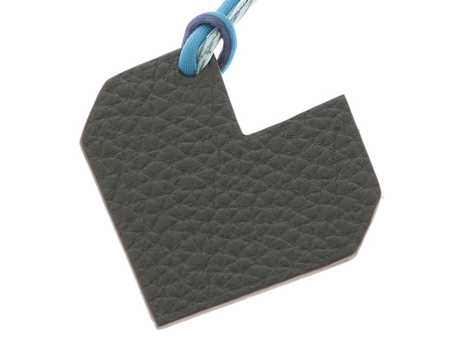 HERMES エルメス プティアッシュ ハートチャーム レザー/シルク ルージュ/カーキ 2147200510187【432】