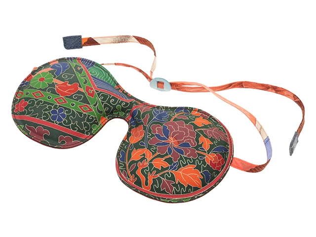 HERMES　エルメス　アイマスク　トラベルマスク アビエーター ノット・スリーピー　マルチカラー　シルク【472】AH