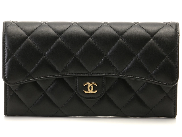 CHANEL シャネル ステッチ ココマーク マトラッセ ラウンド