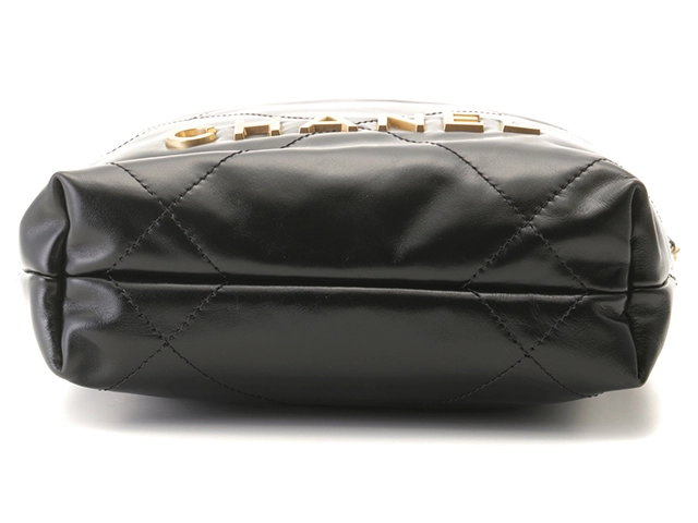 CHANEL シャネル CHANEL22 ミニハンドバッグ ブラック ゴールドプレート シャイニーカーフ　433