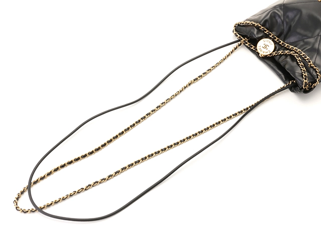 CHANEL シャネル CHANEL22 ミニハンドバッグ ブラック ゴールドプレート シャイニーカーフ　433
