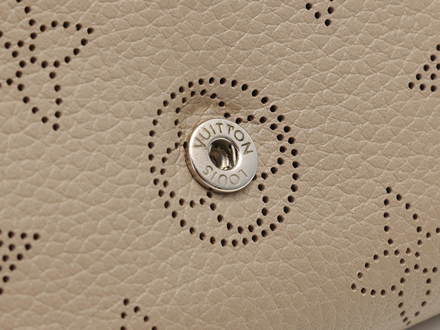 LOUIS VUITTON ルイヴィトン ポルトフォイユ・イリスコンパクト マヒナ