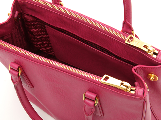 ☆関税込☆PRADA★ガレリア スモール ショルダーバッグDARK PINK 送料関税込☆PRADA ガレリア サフィアーノレザー スモールバッグ