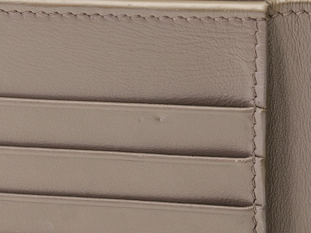 CELINE セリーヌ 財布 ミディアムストラップウォレット グレージュ カーフ 10B643BFP【472】YY